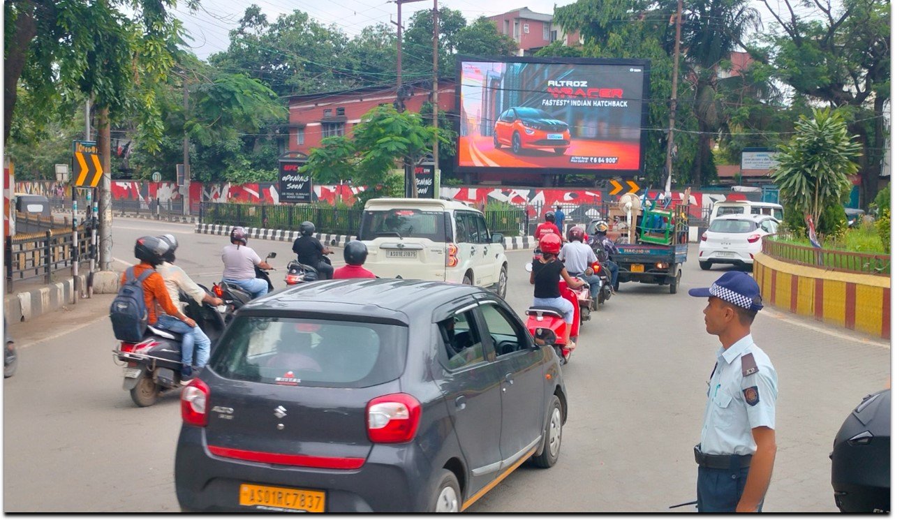 DOOH Screens